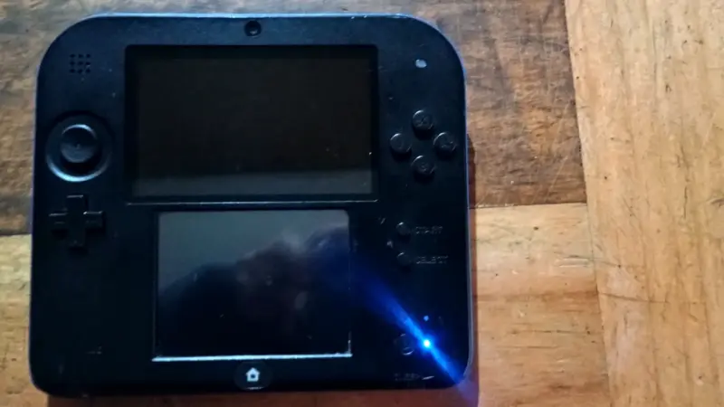Nintendo 2DS repuesto - 1