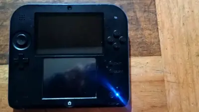 Nintendo 2DS repuesto - miniatura 1