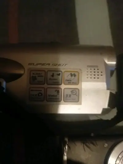 Cámaras digitales y videocámara - miniatura 2