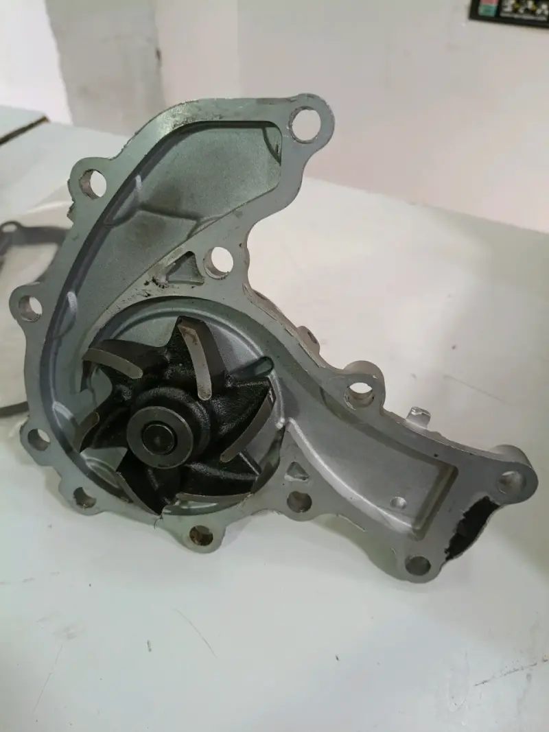 Bomba de agua para motor - 2