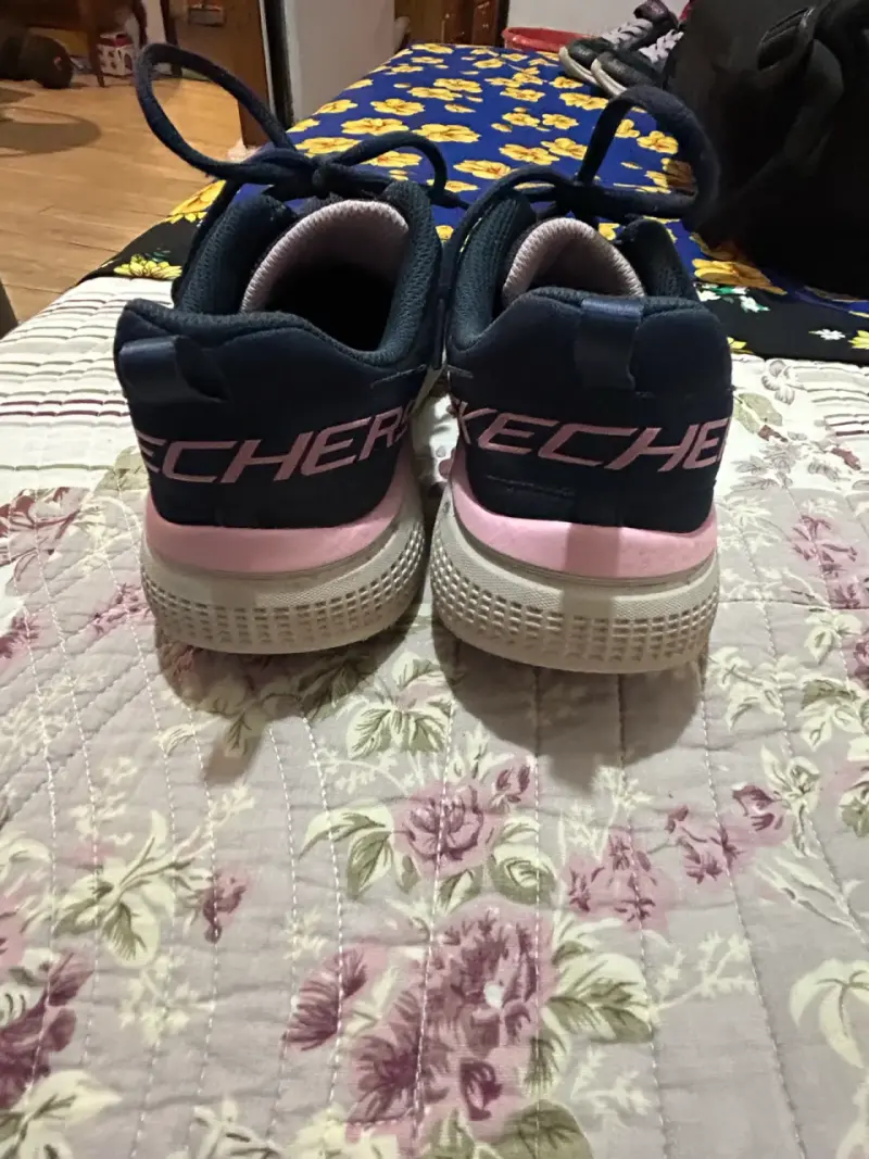 Zapatillas Skechers negras talla 34 usadas - 3