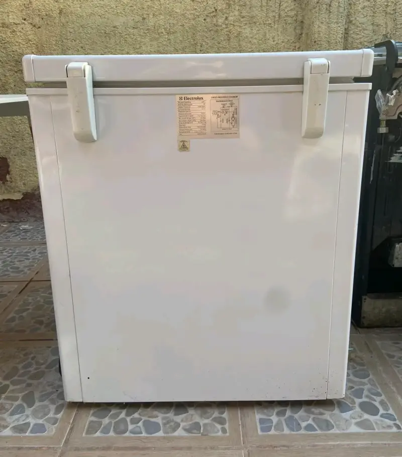 Congeladora horizontal Electrolux 146L - 2
