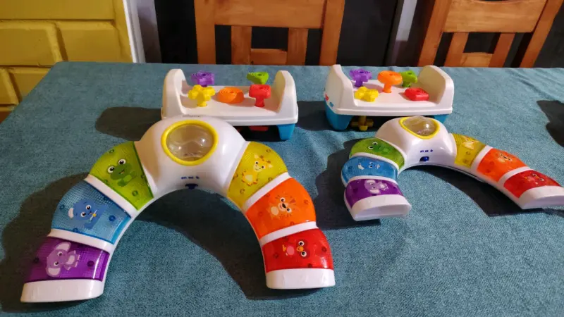 Juego educativo interactivo para bebés