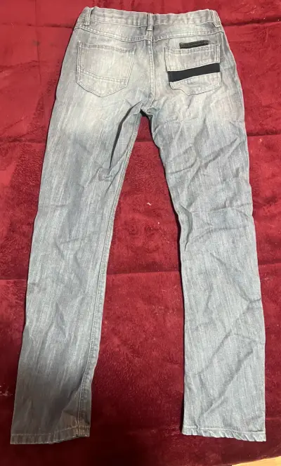 Jeans gris Guess niño - miniatura 4