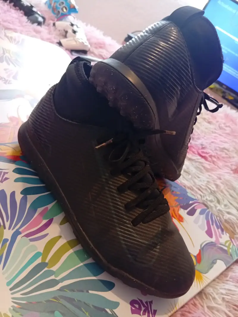 Zapatillas deportivas negras #35.5 - 1