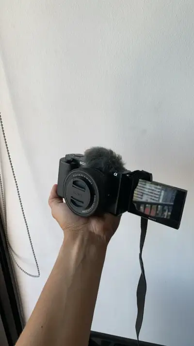 Cámara Sony compacta con micrófono - miniatura 2