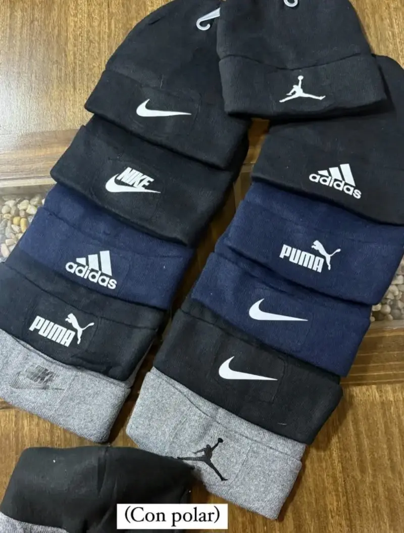 Gorros Adidas y Puma