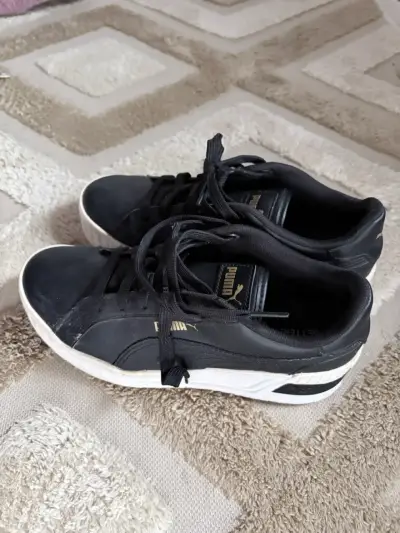 Zapatillas Puma talla 37,5 - miniatura 2