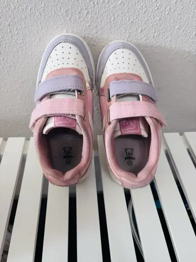 Zapatillas infantiles rosadas - miniatura 3