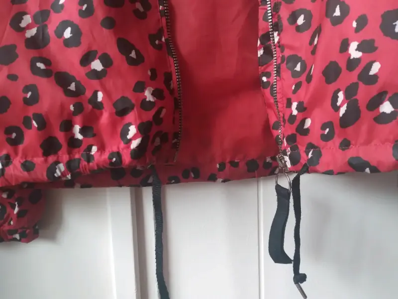Chaqueta roja estampado leopardo - 5