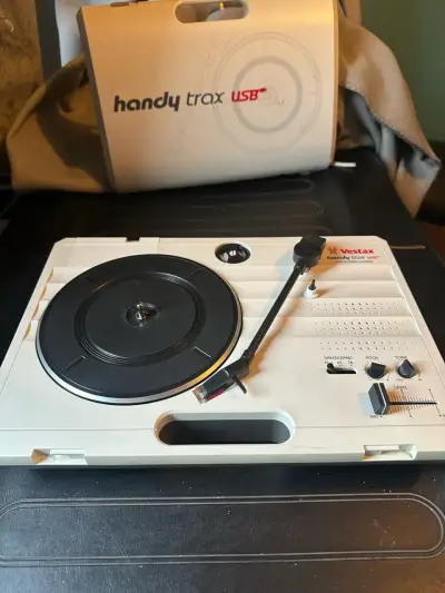 Tornamesa Vestax Handy Trax USB - miniatura 1
