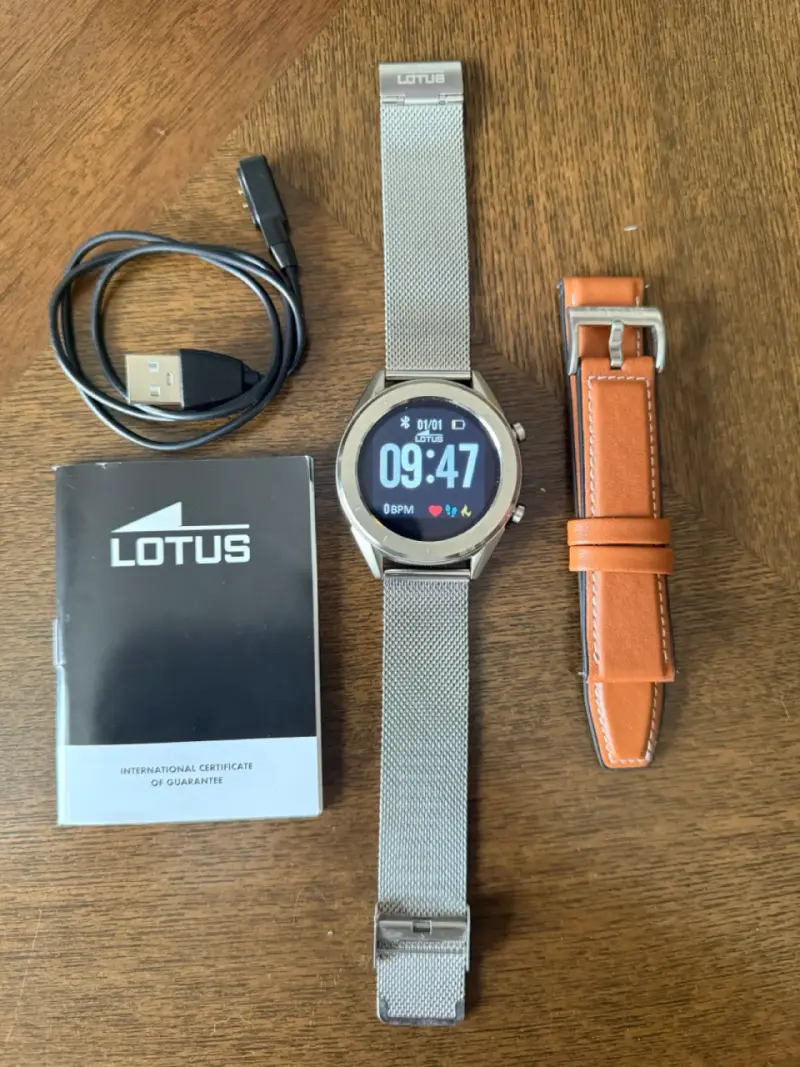 Smartwatch Lotus con correa adicional