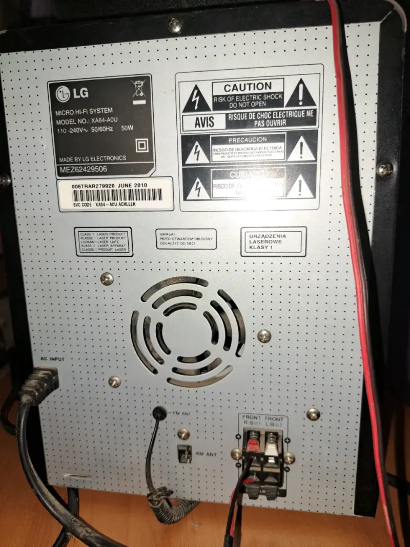 Sistema de sonido LG con parlantes - 2