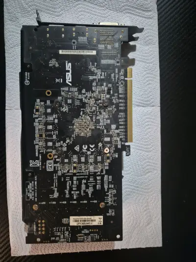 Tarjeta gráfica ASUS rx570 8gb usada - miniatura 1