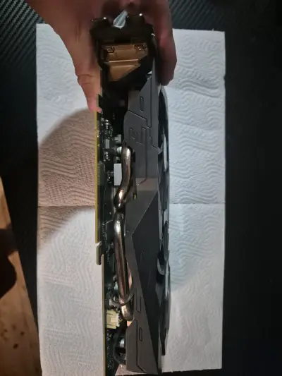 Tarjeta gráfica ASUS rx570 8gb usada - miniatura 2