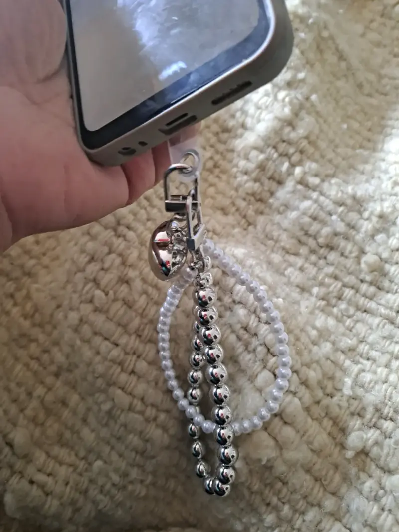 Pulsera de perlas y esferas para celular - 3