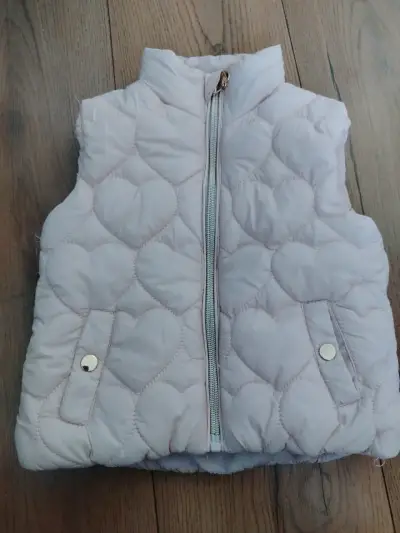 Chaqueta y polerones - miniatura 1