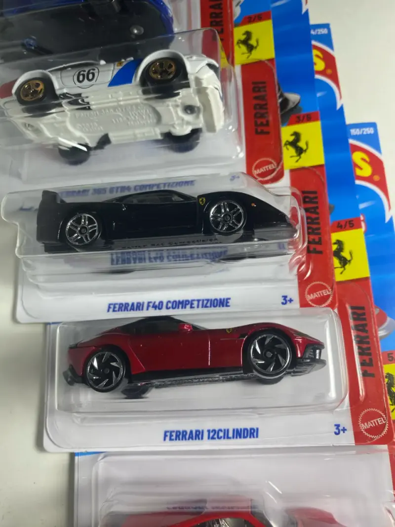 Hot Wheels Ferrari 5/5 - 5