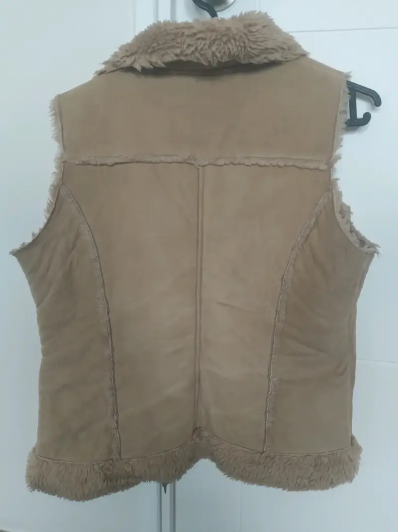Chaleco de piel sintética beige - 3