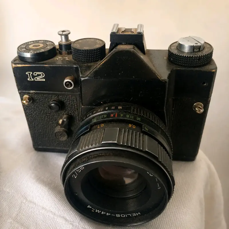 ZENIT 12 ORGINAL PARA DECORACIÓN O REPARAR - 1