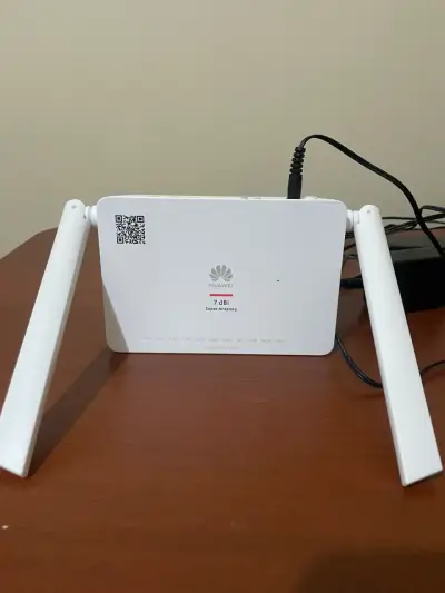 Router Huawei 7 dBi Antena - miniatura 1