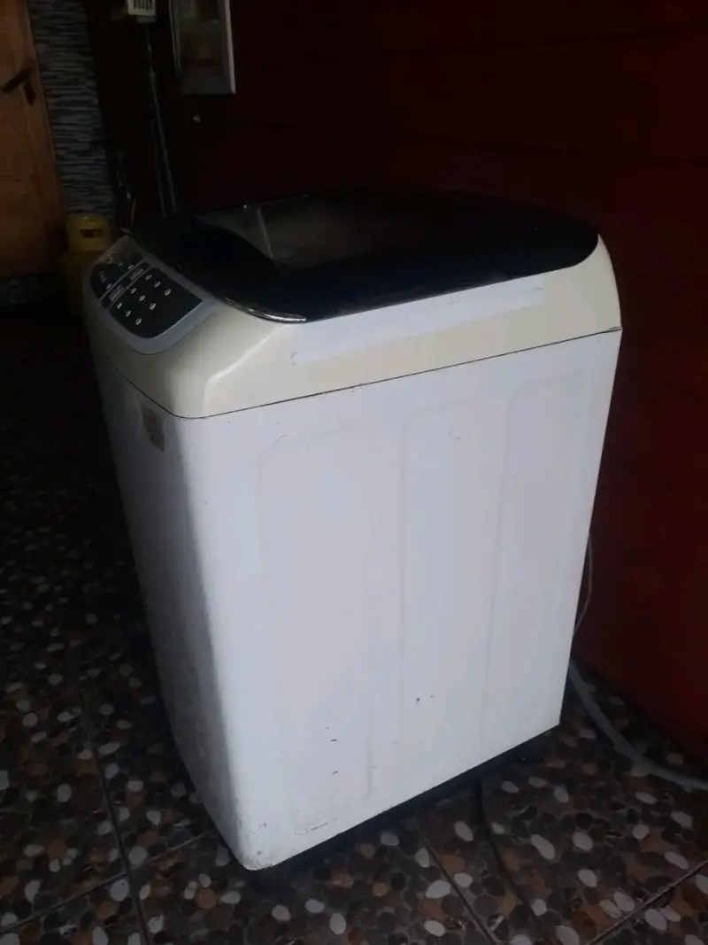 Lavadora Samsung top load - 4