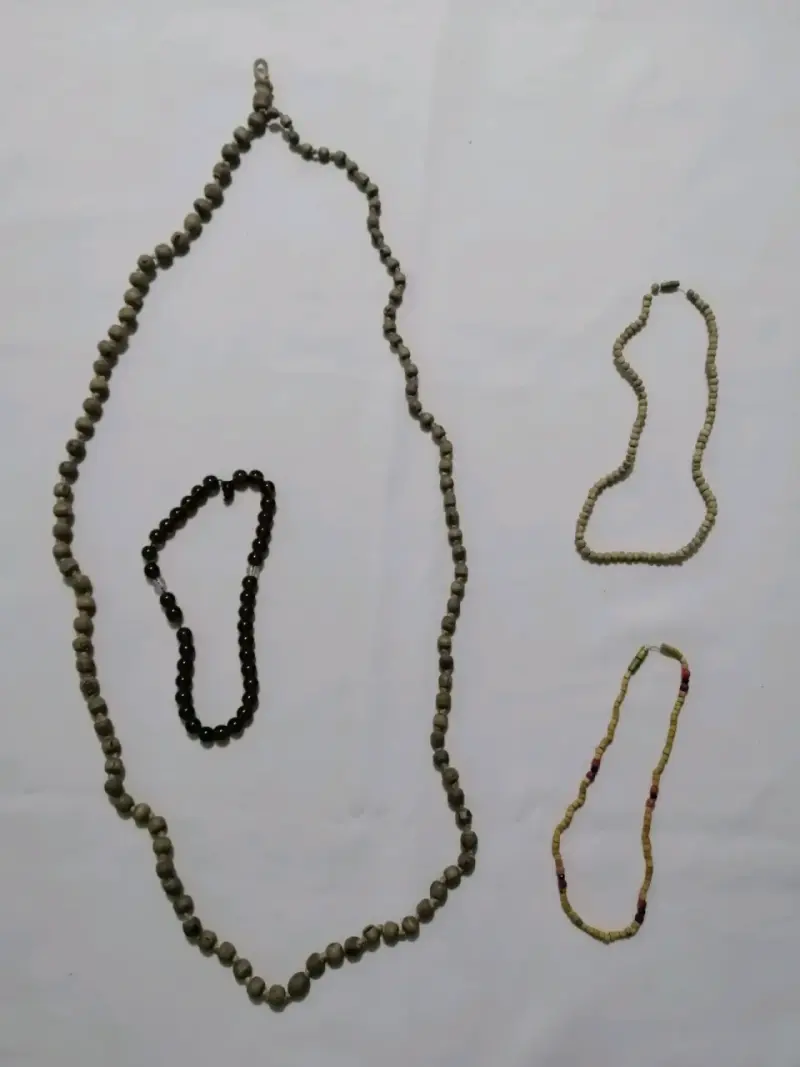 2 japas para orar y 2 collares de Tulasi - 1
