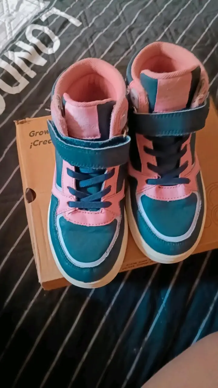 Zapatillas deportivas negras y rosadas - 6