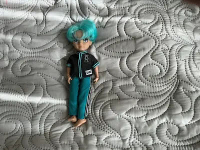 Muñecas con accesorios y ropa - miniatura 2