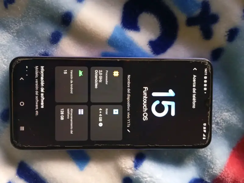 Smartphone púrpura doble cámara - 2