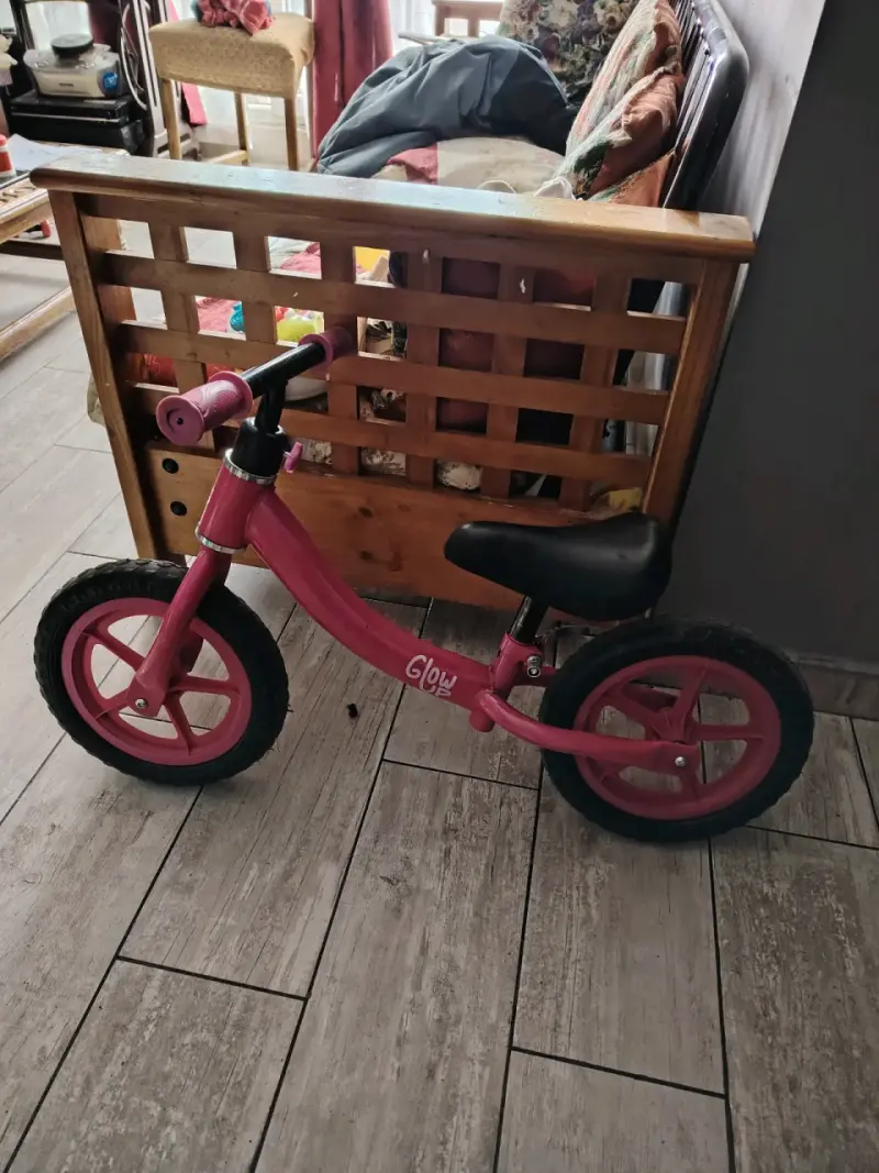 Bicicleta sin pedales rosa - 1