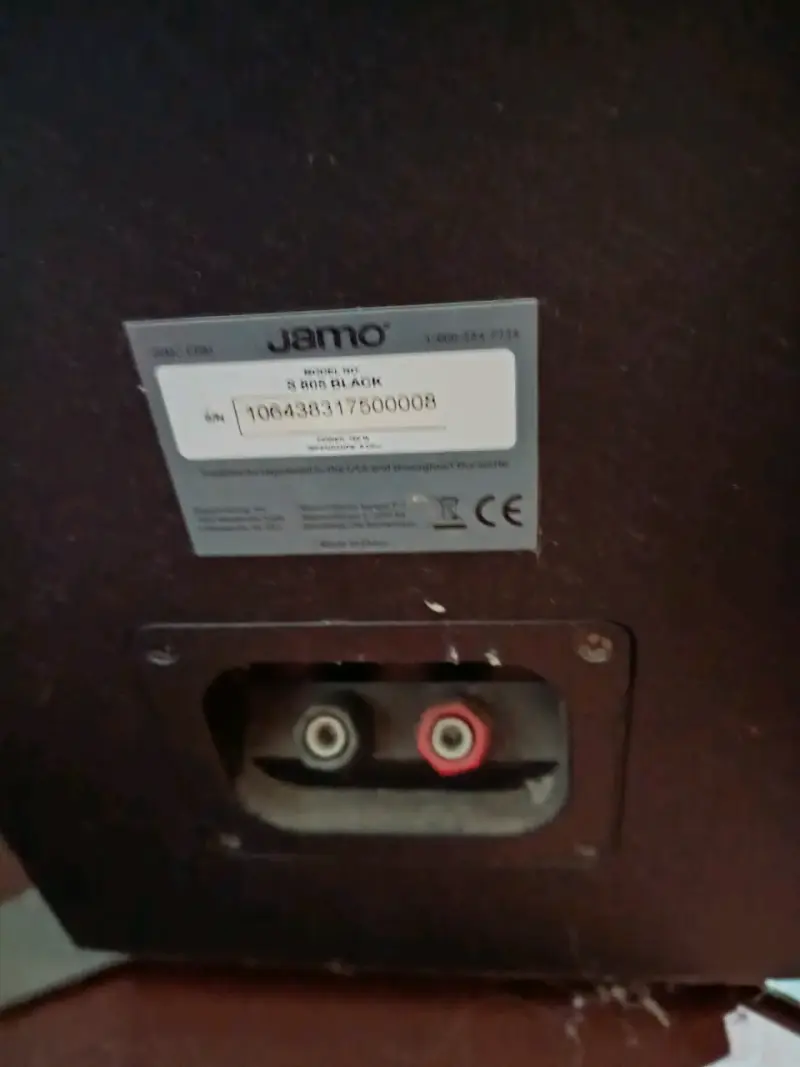 Parlantes de pie JAMO negros - 2