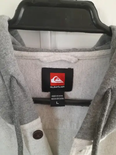 Camisa gris con capucha Quiksilver - miniatura 3