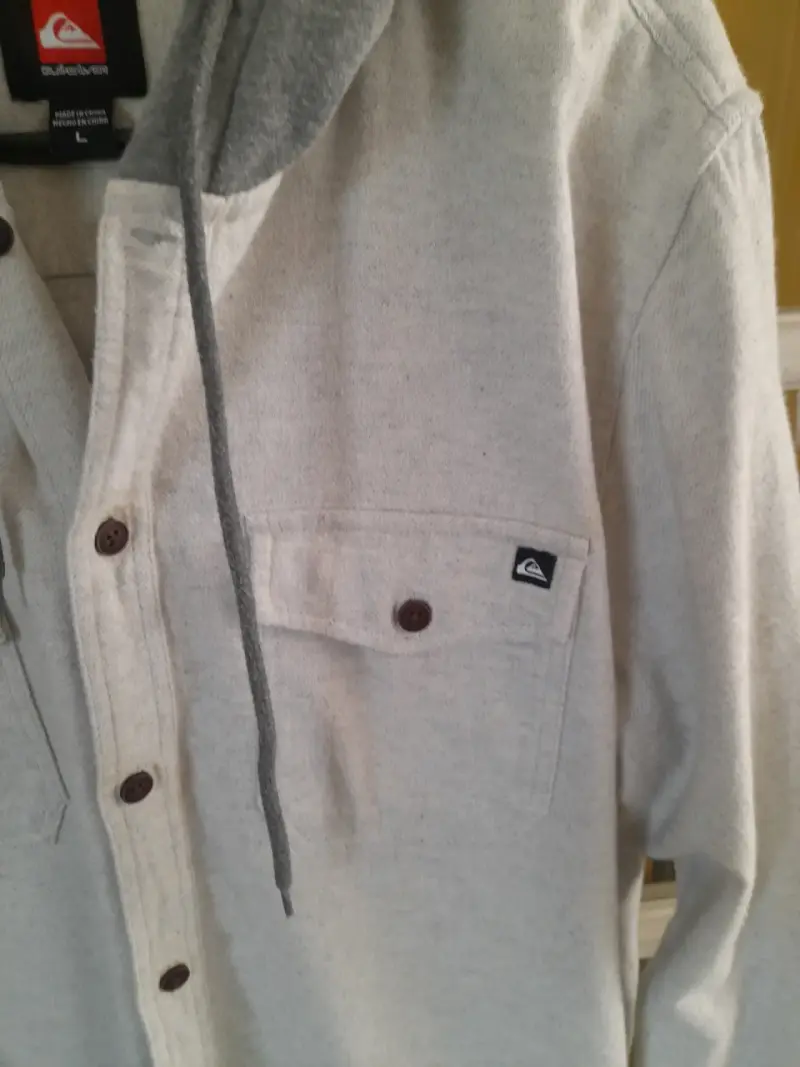 Camisa gris con capucha Quiksilver - 4