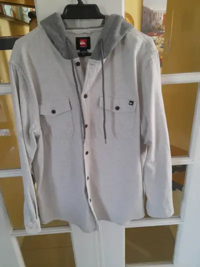 Camisa gris con capucha Quiksilver - miniatura 5