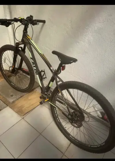 Bicicleta Caloi Monster 29" Amarilla - miniatura 4