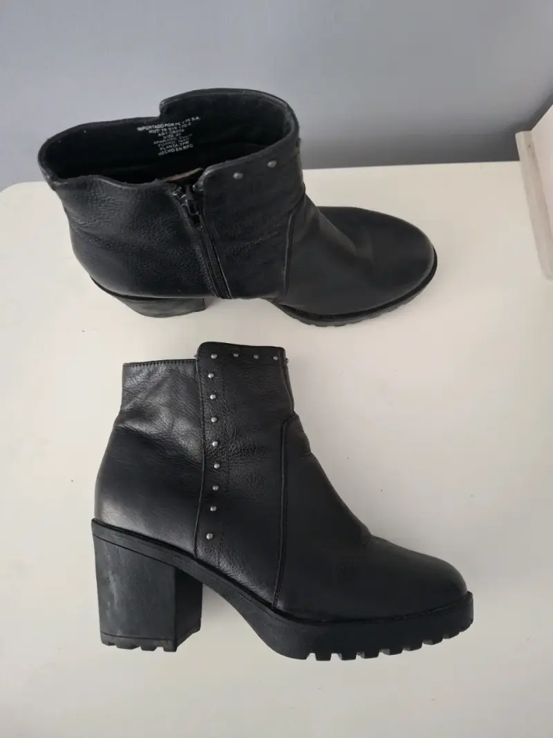 Botines de cuero negro con tachas - 2