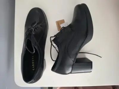 Zapatos de cuero Carducci - miniatura 2