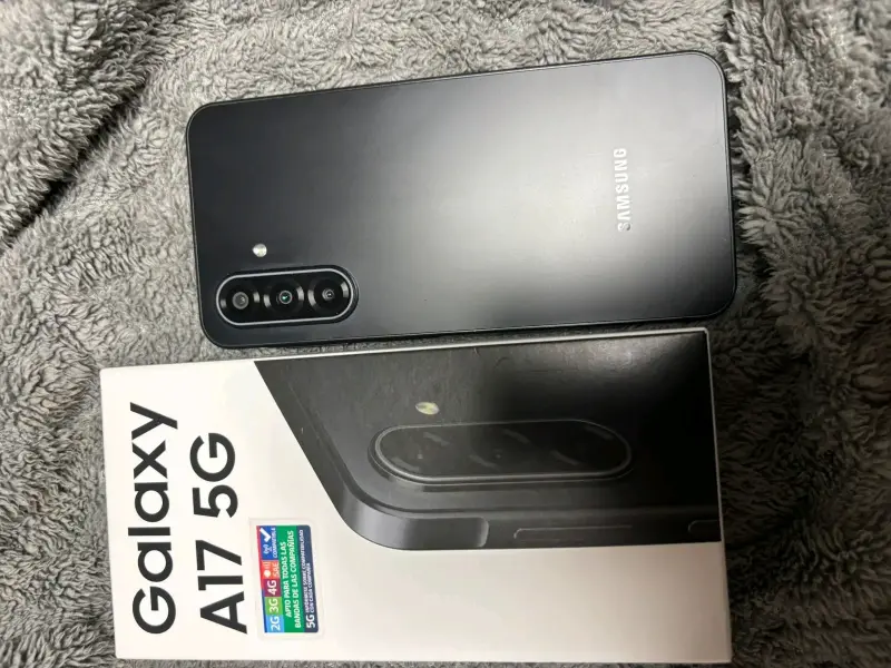 Samsung Galaxy A17 5G negro - 1