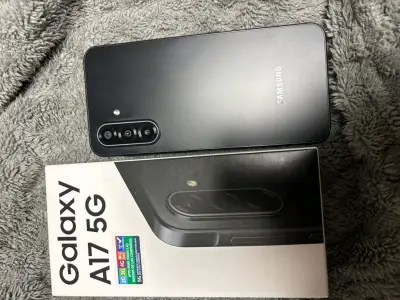 Samsung Galaxy A17 5G negro - miniatura 1