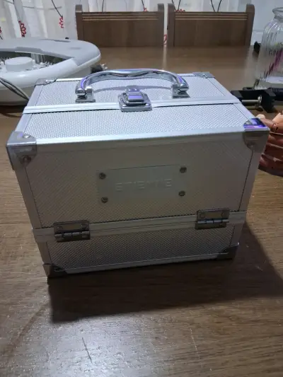 Maletín de aluminio Etienne - miniatura 1