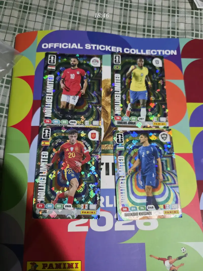 Lámina Panini Achraf Hakimi, y laminas de adrenaly - 2
