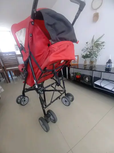 Coche para bebé rojo - miniatura 5