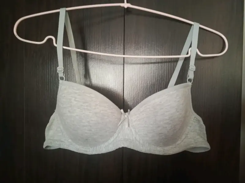 Sosten gris con arco confortable - 2