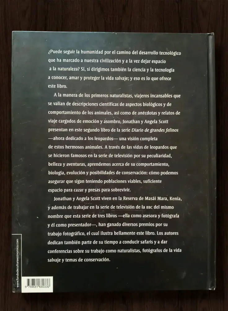 Libro Diario de grandes felinos - 2