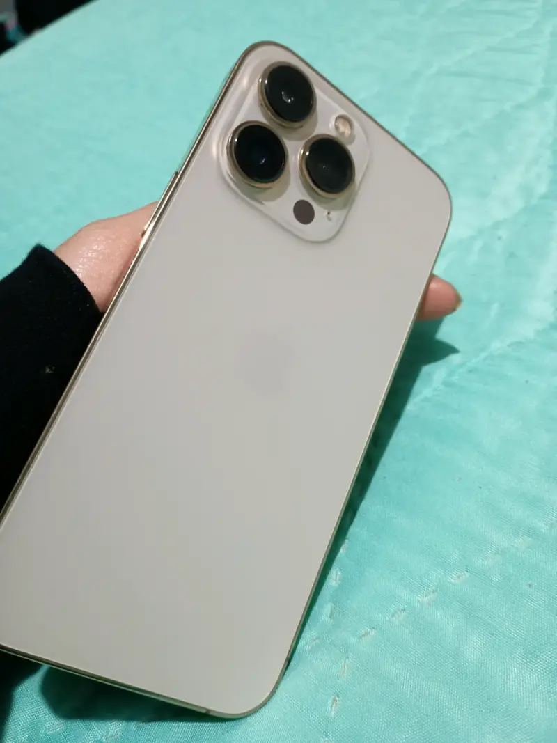 iPhone 13 Pro Gold 128GB - 2