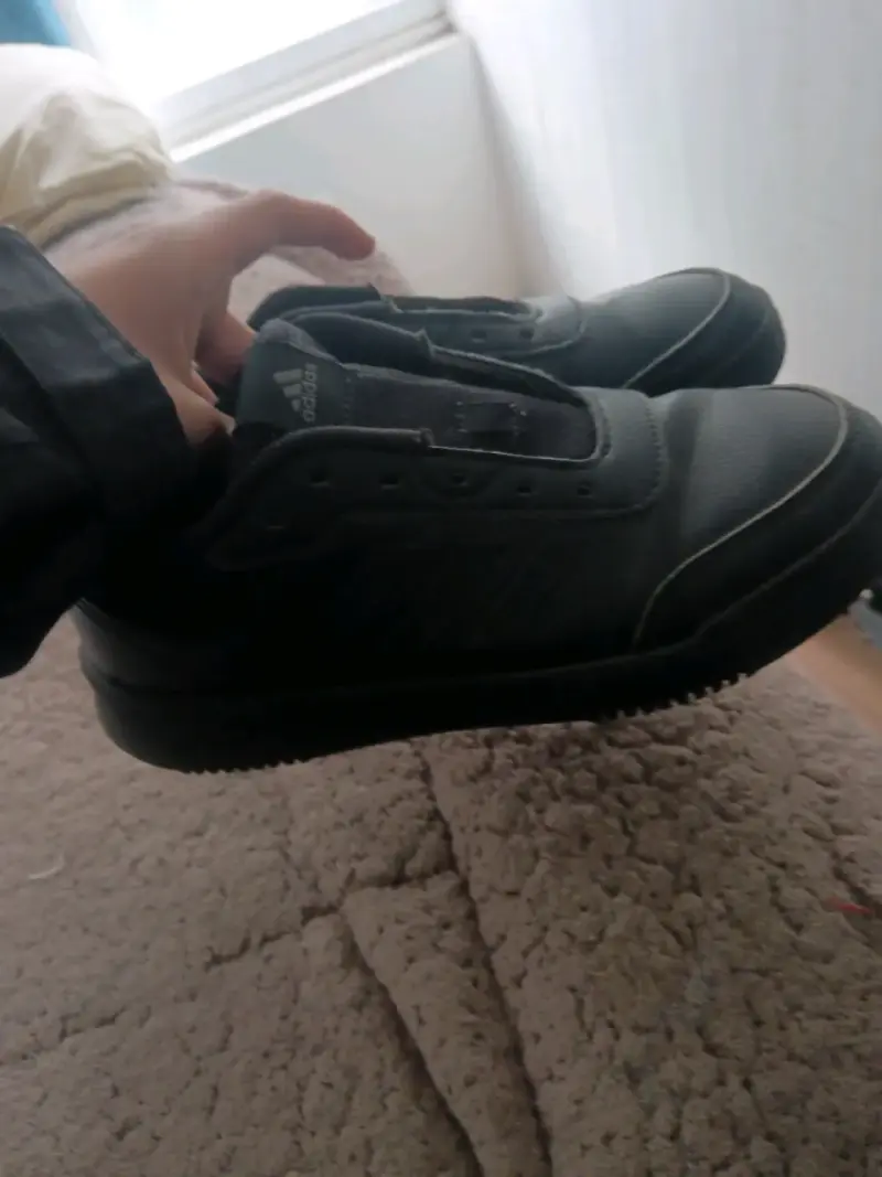 Zapatillas negras de colegio Adidas 36 y medio - 3