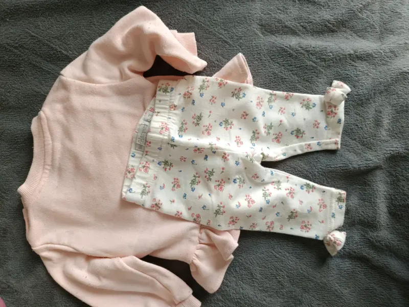 Conjunto infantil rosado con lazo - 2