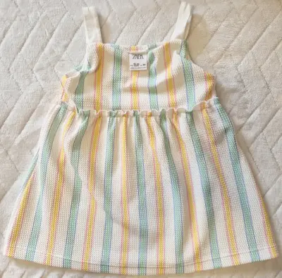 Pack 2 vestidos Zara niña 18-24 meses impecables - miniatura 3