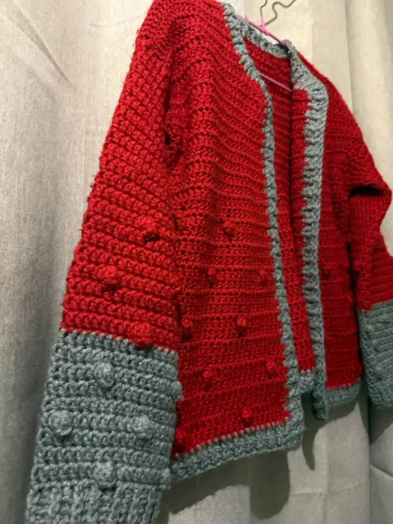 Chaleco tejida roja y gris - 2